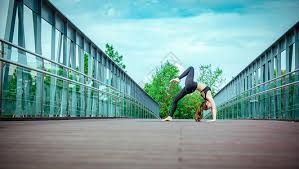 约老师低位进攻封神！能否称得上现役第一？