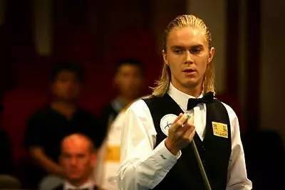 他在考虑未 他在考虑未