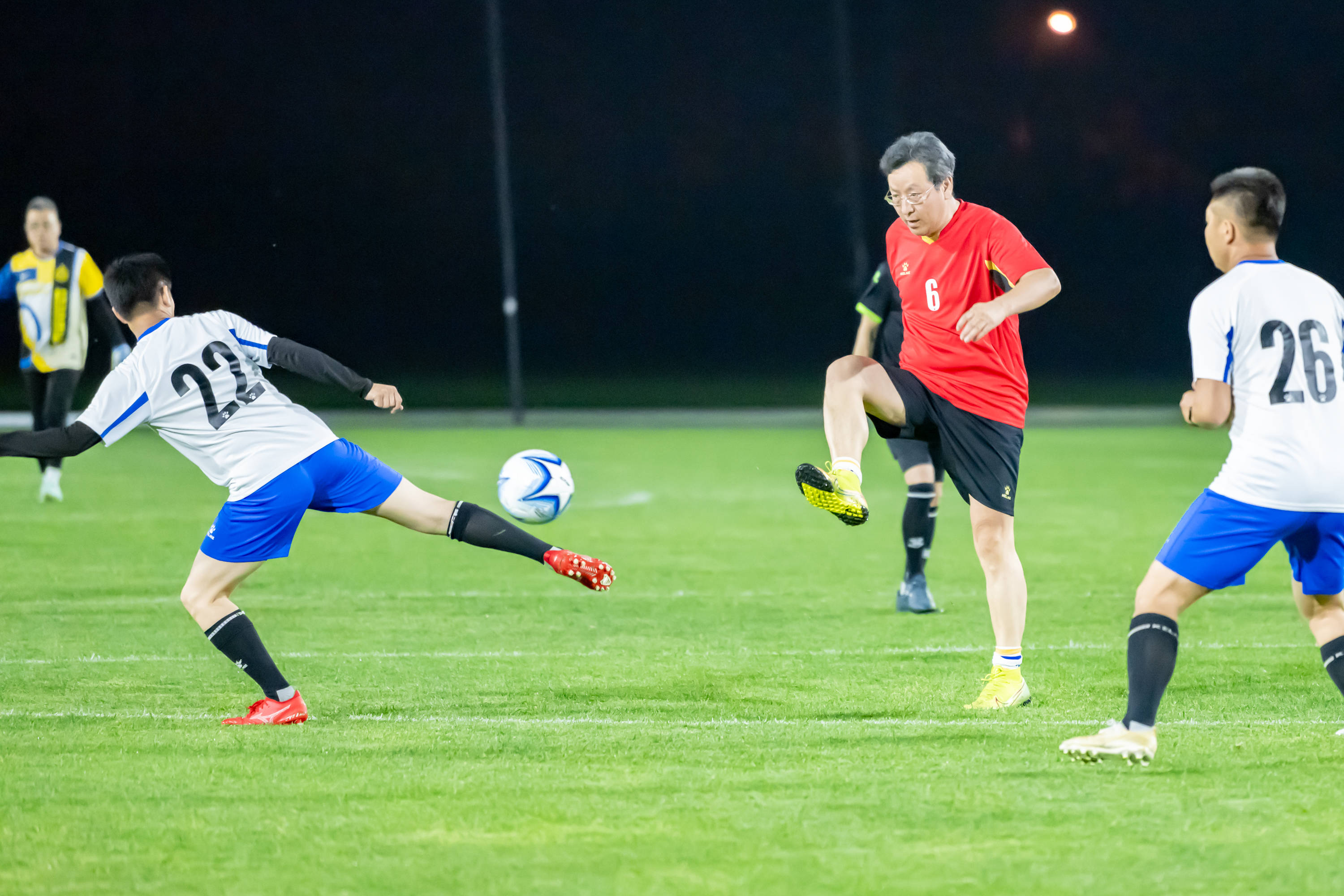 张庆鹏的决 张庆鹏的决