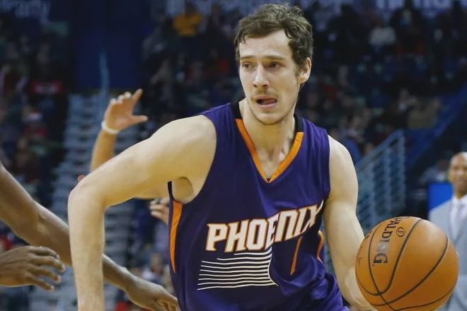 绩的带动下 绩的带动下