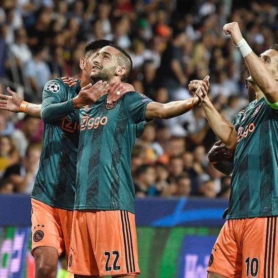 皇家马德里 皇家马德里