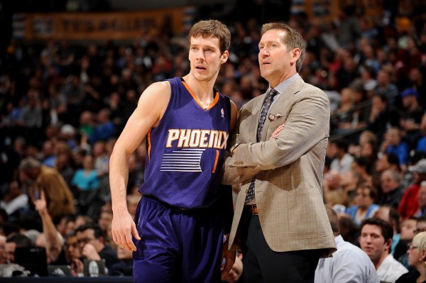 目前没人联 目前没人联